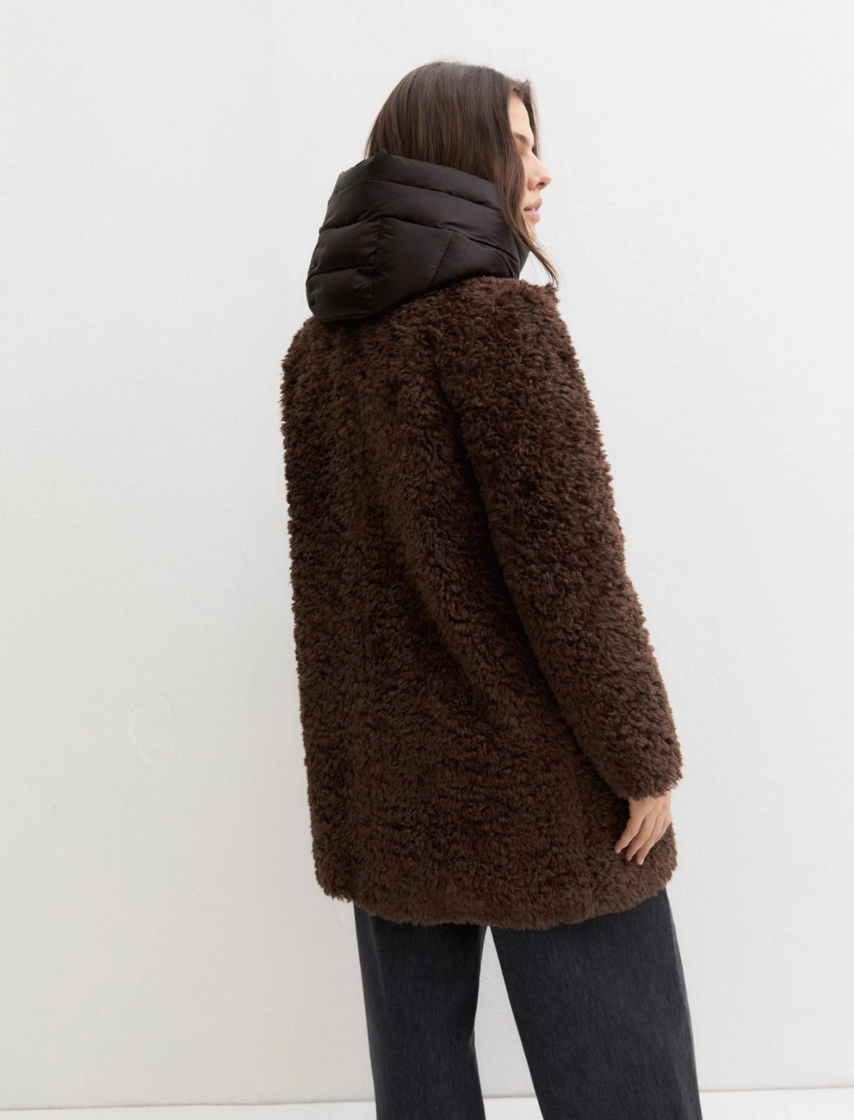 Cappotto con cappuccio e pettorina EMMECAREZZA