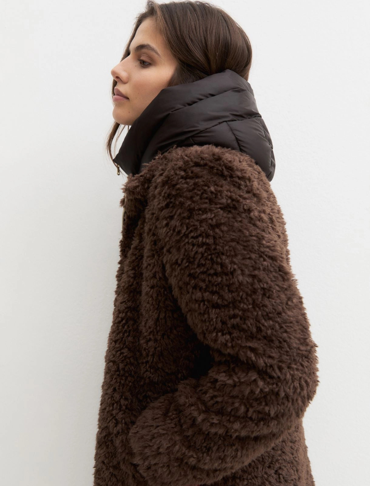 Cappotto con cappuccio e pettorina EMMECAREZZA