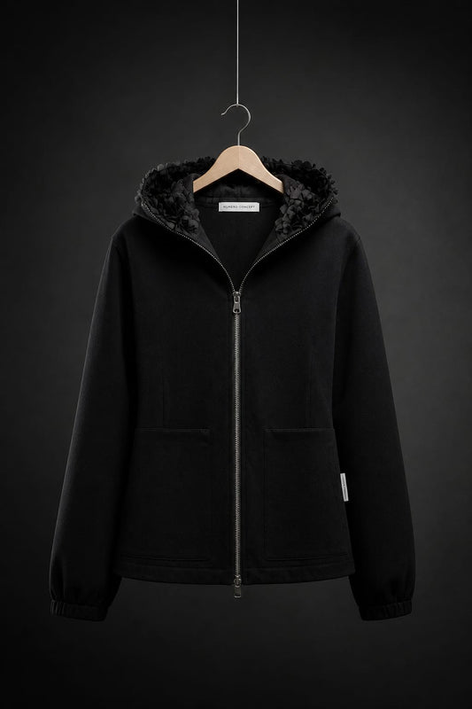 Felpa nera con zip e cappuccio NOUMENO CONCEPT F265